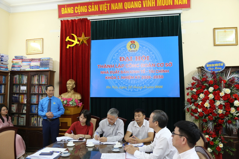 Chủ tịch Công đoàn Công Thương Việt Nam Lê An Hải phát biểu tại Đại hội thành lập Công đoàn Nhà xuất bản Kinh tế - Tài chính.
