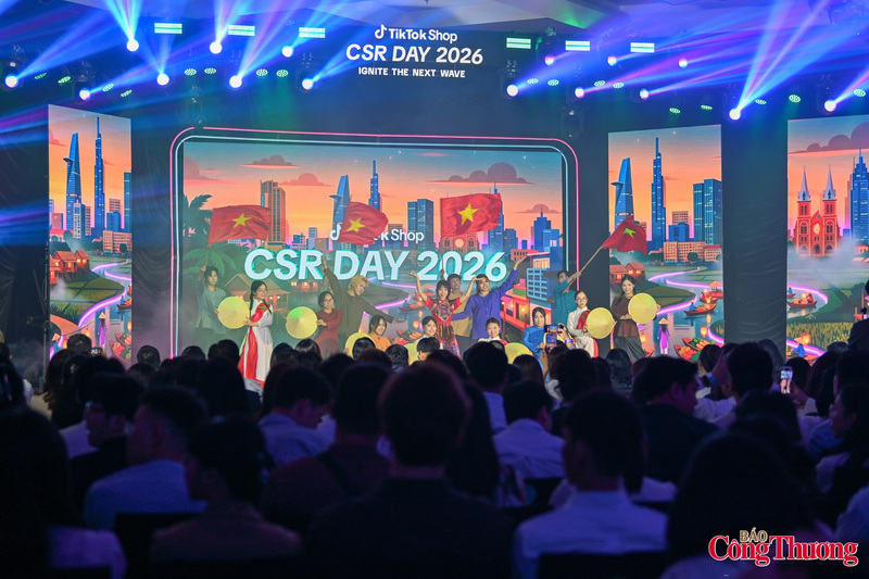 Chiều 13/5, tại sự kiện CSRDay 2026 với chủ đề “Khơi mở làn sóng làn sóng tác động mới”, TikTok Shop đã công bố những kết quả nổi bật của sáng kiến "Hàng Việt vươn mình" năm 2025, đồng thời giới thiệu lộ trình trách nhiệm xã hội (CSR) năm 2026.