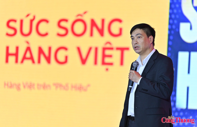 Ông Bùi Nguyễn Anh Tuấn, Phó Cục trưởng Cục Quản lý và phát triển thị trường trong nước, Bộ Công thương phát biểu tại sự kiện.