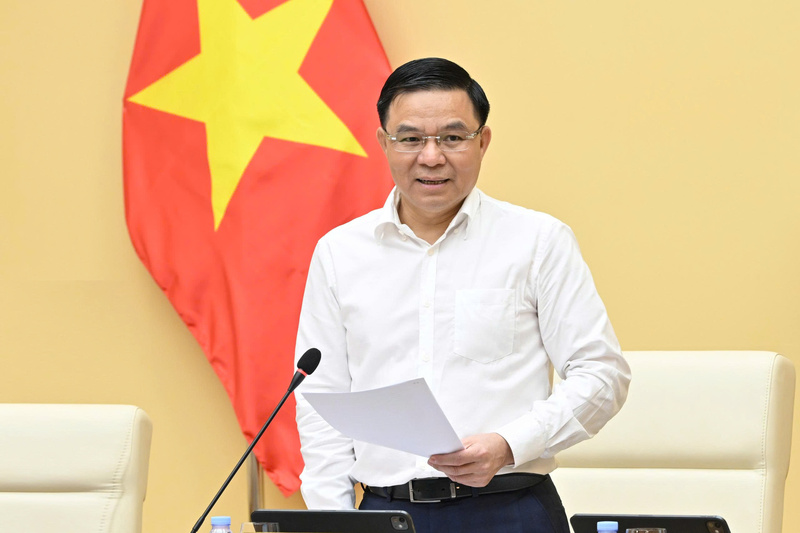 Bộ trưởng Bộ Công Thương Lê Mạnh Hùng chủ trì hội nghị. Ảnh: Cấn Dũng