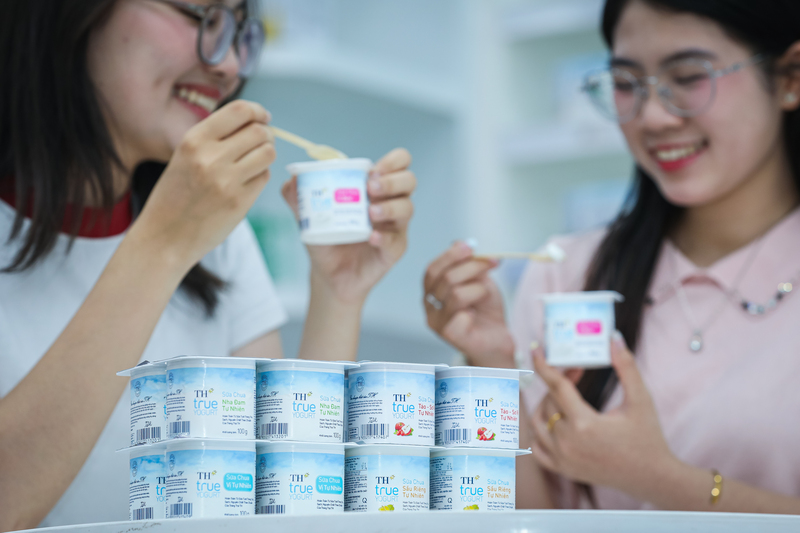Tất cả các sản phẩm của TH đều dựa trên trị cốt lõi “Vì sức khỏe cộng đồng”, “Hoàn toàn từ thiên nhiên”