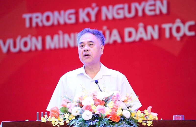 PGS.TS. Nguyễn Viết Thông - nguyên Phó Trưởng ban Tuyên giáo Trung ương, nguyên Tổng Thư ký Hội đồng Lý luận Trung ương.