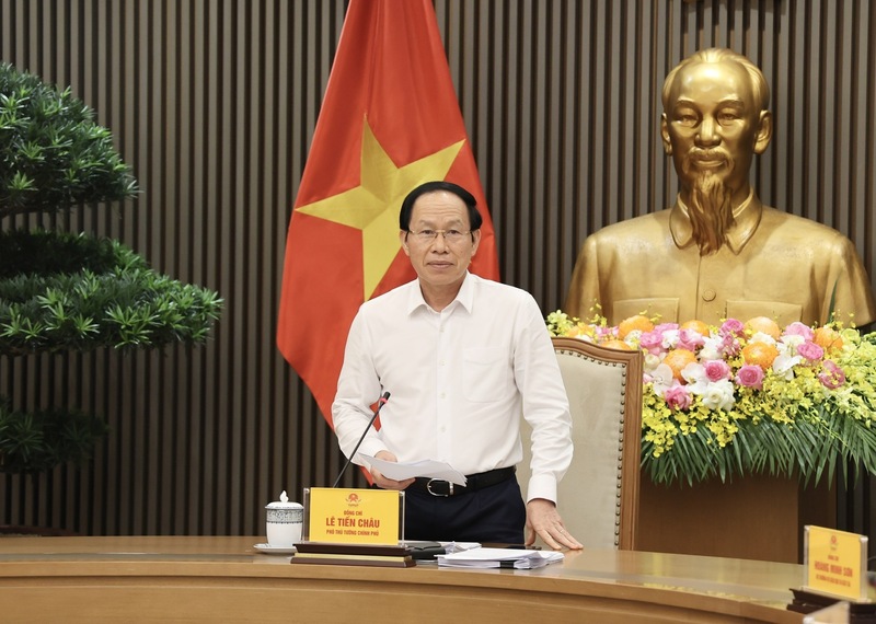 Phó Thủ tướng Chính phủ Lê Tiến Châu chủ trì cuộc họp chiều ngày 14/5. Ảnh: VGP/Thu Sa