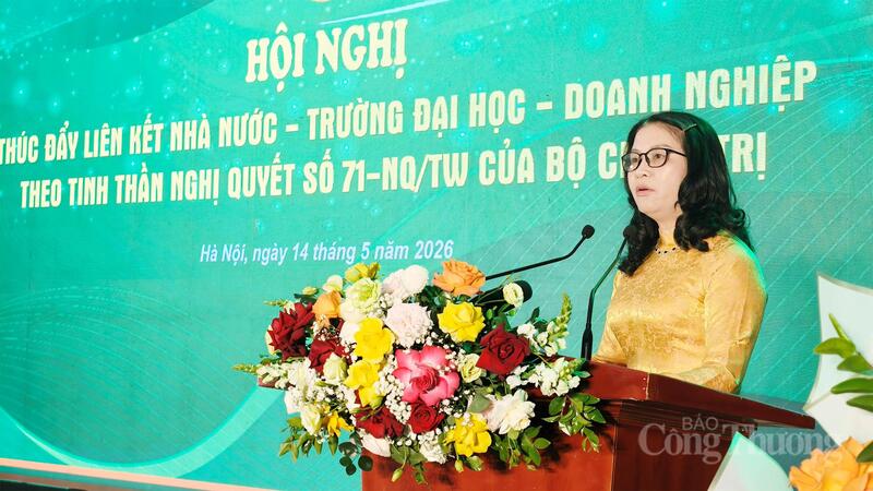 GS.TS Nguyễn Thị Lan, Giám đốc Học viện Nông nghiệp Việt Nam phát biểu tại Hội nghị. Ảnh: Nguyễn Hạnh