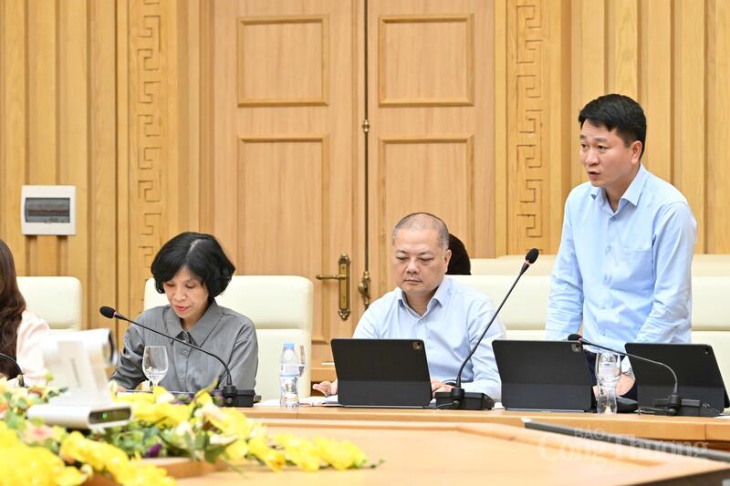 Bộ trưởng Lê Mạnh Hùng làm việc với Cục Xúc tiến thương mại - 4