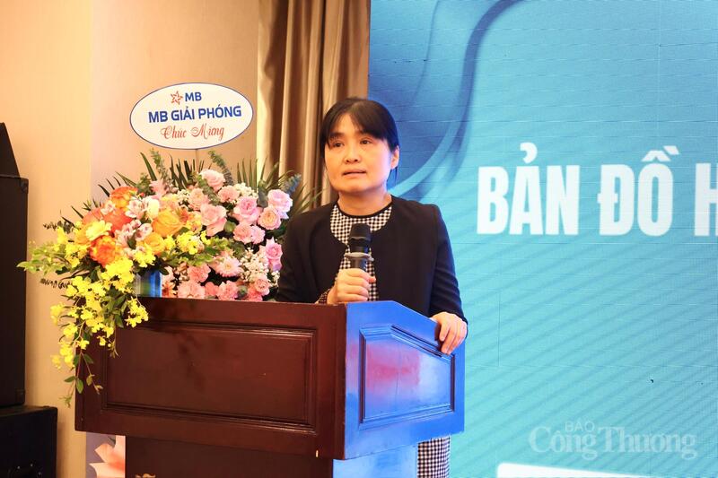 Bà Trương Thị Chí Bình - Phó Chủ tịch kiêm Tổng Thư ký VASI phát biểu tại sự kiện. Ảnh: Phương Hà