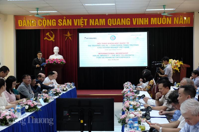 Quang cảnh hội thảo
