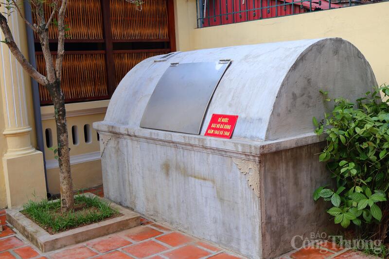 Bể nước Bác Hồ đã từng dùng năm 1945 và năm 1946.