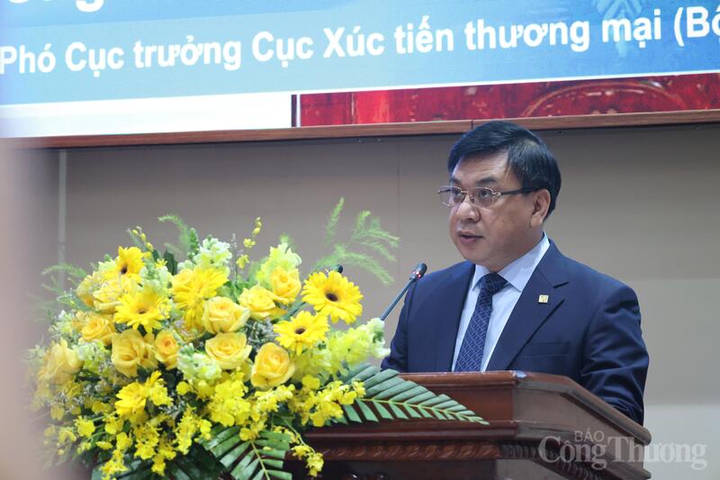 Ông Lê Hoàng Tài, Phó Cục trưởng Cục Xúc tiến thương mại (Bộ Công Thương) phát biểu khai mạc hội nghị.