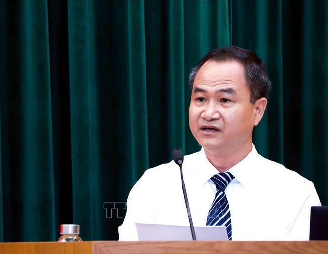 PGS.TS Đỗ Xuân Tuất, Phó Viện trưởng Viện Hồ Chí Minh và các lãnh tụ của Đảng phát biểu. Ảnh: Tuấn Anh - TTXVN