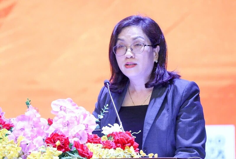 Bà Đinh Thị Mai - Phó Trưởng ban Tuyên giáo và Dân vận Trung ương.