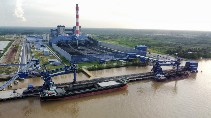 Thiết kế, chế tạo, tích hợp hệ thống vận chuyển than Nhà máy Nhiệt điện Sông Hậu 1. Ảnh: Q.N