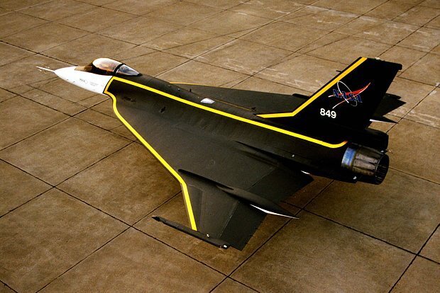 Nguyên mẫu F-16XL. Ảnh: Topwar