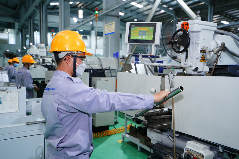 Công nghiệp hỗ trợ thời gian tới cần tiếp cận và ứng dụng công nghệ để chế tạo được các chi tiết, linh kiện quan trọng. Ảnh: CD