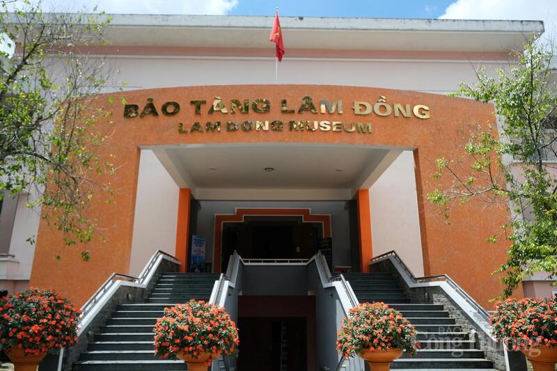 Bảo tàng tỉnh Lâm Đồng đang lưu giữ nhiều hiện vật quý giá về Chủ tịch Hồ Chí Minh. Ảnh: Lê Sơn