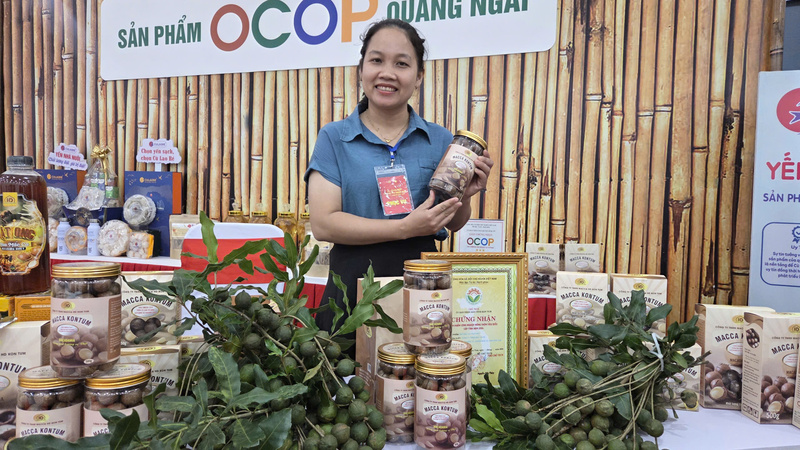 Sau hơn 8 năm triển khai chương trình Mỗi xã một sản phẩm (OCOP), đã tạo chuyển biến rõ nét trong phát triển kinh tế nông thôn. Ảnh: Nguyễn Dương