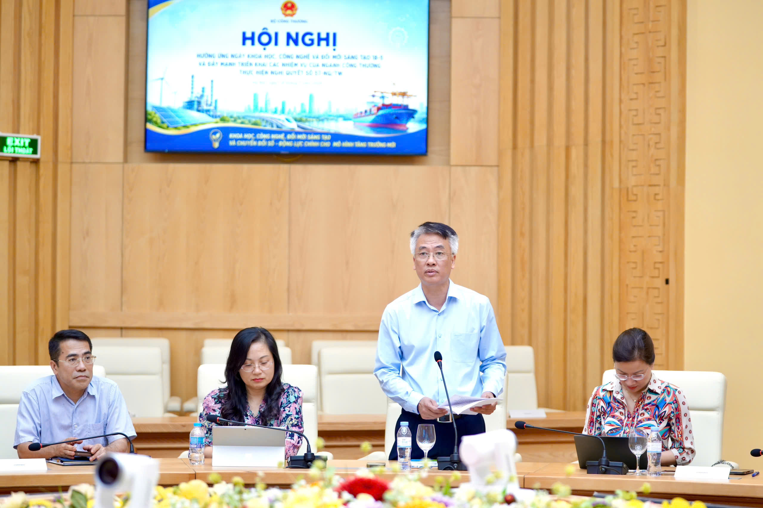 Phó Cục trưởng Cục Đổi mới sáng tạo, Chuyển đổi xanh và Khuyến công Nguyễn Việt Tấn.
