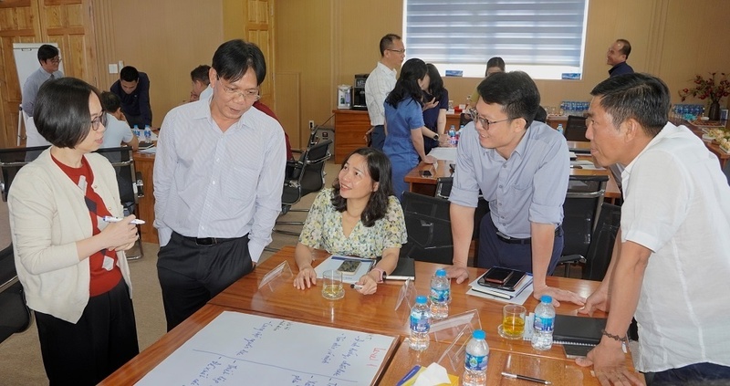 Học viên khóa 1 tham gia thảo luận nhóm. Ảnh: PV Drilling