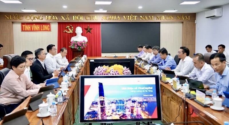 Quang cảnh tại buổi làm việc. Ảnh Tuyết Hiền.