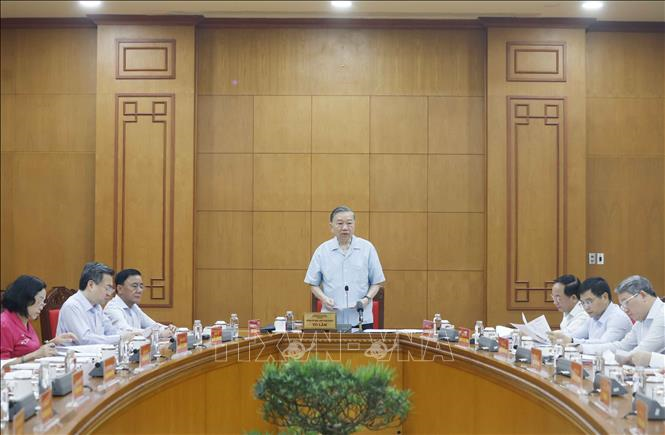 Tổng Bí thư, Chủ tịch nước Tô Lâm chủ trì buổi làm việc. Ảnh: Thống Nhất/TTXVN