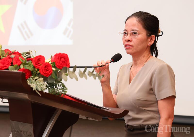 Bà Mai Phong Lan - Phó Trưởng phòng doanh nghiệp và Kinh tế tập thể, Sở Tài chính TP. Hồ Chí Minh.