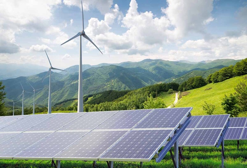Năng lượng xanh trở thành đòn bẩy quan trọng để nâng cao năng lực cạnh tranh, thu hút dòng vốn đầu tư mới. Ảnh minh họa