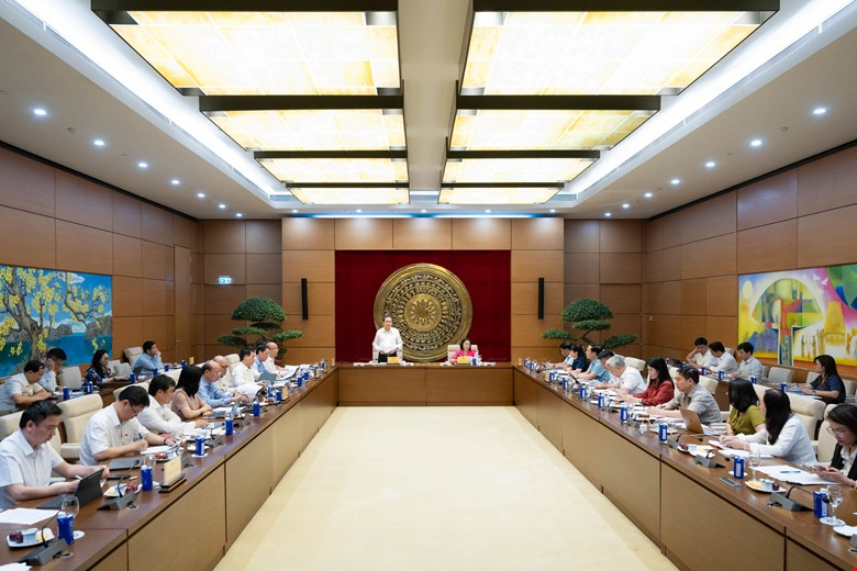 Quang cảnh cuộc làm việc. Ảnh: Quochoi.vn