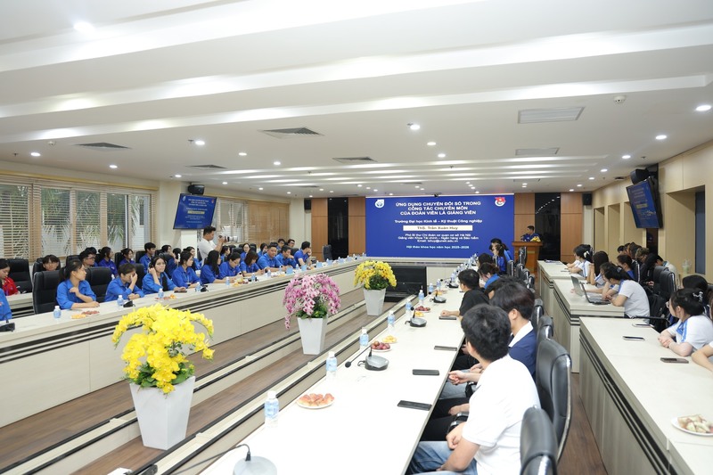 Toàn cảnh hội thảo “Giải pháp nâng cao năng lực số cho Đoàn viên Chi đoàn Cơ quan UNETI”. Ảnh: NT