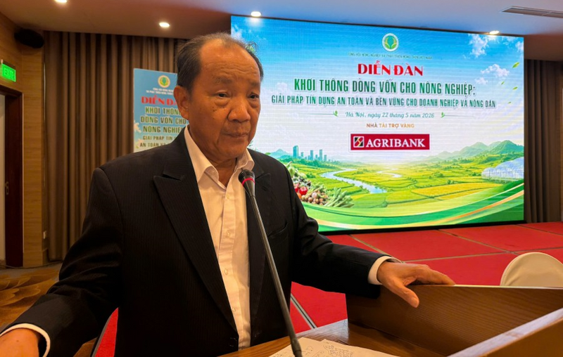 Ông Hồ Xuân Hùng, Chủ tịch Tổng hội Nông nghiệp và Phát triển nông thôn Việt Nam phát biểu tại diễn đàn.