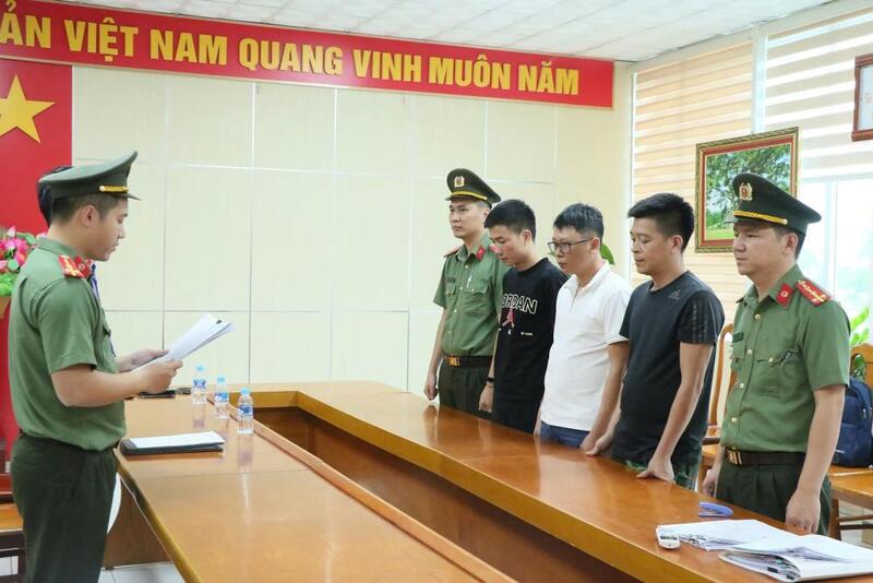 Các đối tượng Trần Minh Đức, Đỗ Cao Thành và Trần Minh Sỹ (từ trái qua phải). Ảnh: Công an Hà Tĩnh
