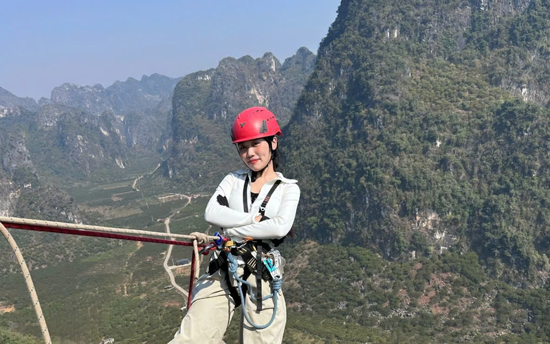 Nhiều bạn trẻ ưu tiên các sản phẩm "solo trip" trọn gói thông qua các đơn vị lữ hành để tối ưu hóa việc di chuyển và lịch trình. Ảnh: NVCC