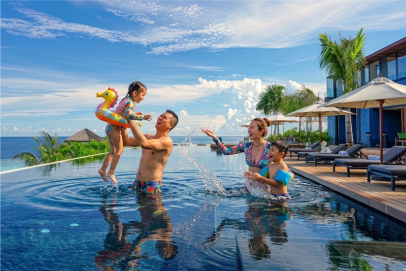Ngành du lịch đang chuyển mình mạnh mẽ theo xu hướng công nghệ hóa và cá nhân hóa trải nghiệm. Ảnh: Magnific.com