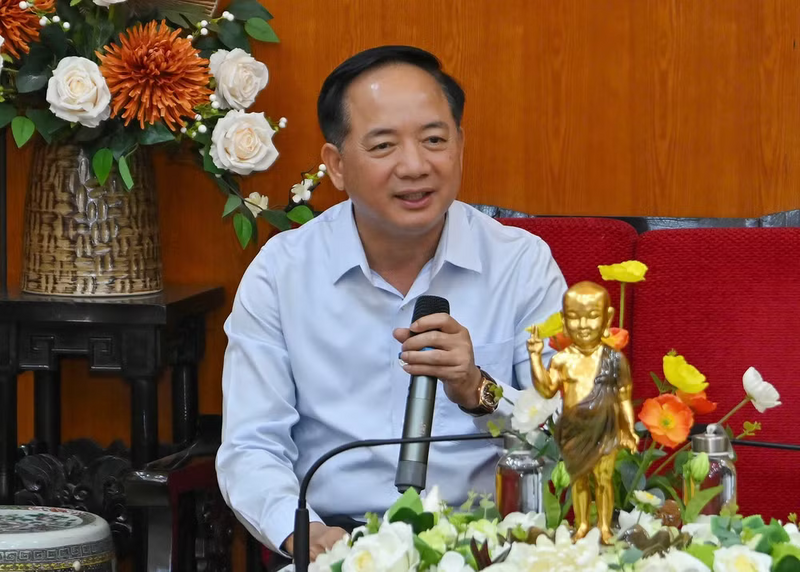 Đồng chí Trịnh Văn Quyết chúc Giáo hội Phật giáo Việt Nam tổ chức thành công tốt đẹp Đại hội đại biểu Phật giáo toàn quốc lần thứ X. Ảnh: Thuỷ Nguyên