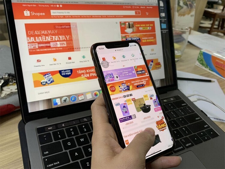 Yêu cầu siết chặt quản lý và bảo vệ người tiêu dùng trên môi trường số cũng ngày càng trở nên cấp thiết. Ảnh minh họa