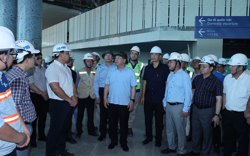 Phó Thủ tướng Thường trực thăm Nhà ga hành khách sân bay Long Thành - Ảnh: VGP/Phương Nguyên