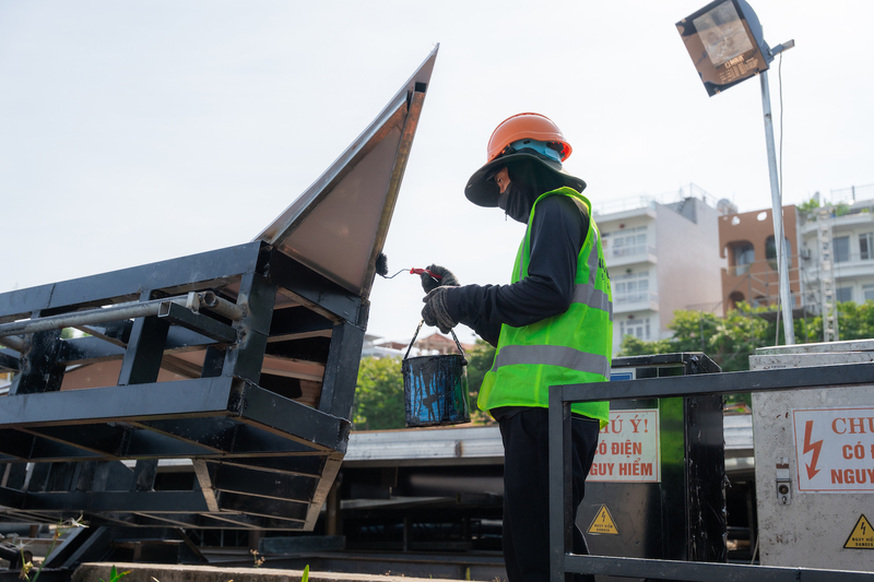 Actuellement, l'équipe de construction concentre ses efforts et accélère les travaux des étapes restantes, afin d'assurer leur achèvement avant le jour de l'ouverture.