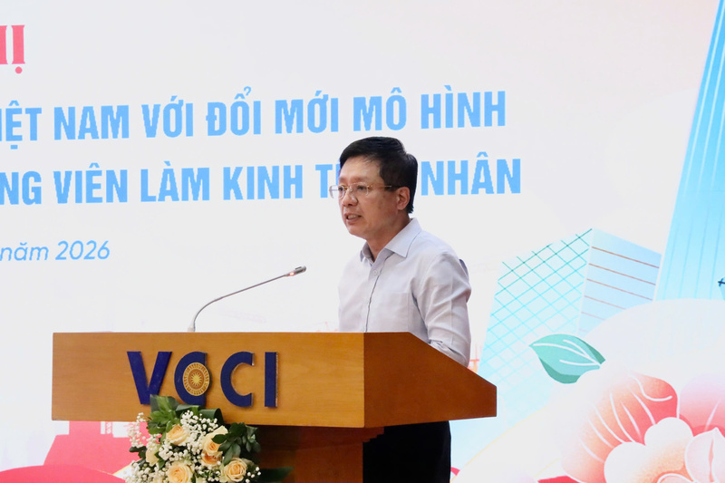 Ông Hồ Sỹ Hùng - Chủ tịch VCCI phát biểu tại hội nghị. Ảnh: NH
