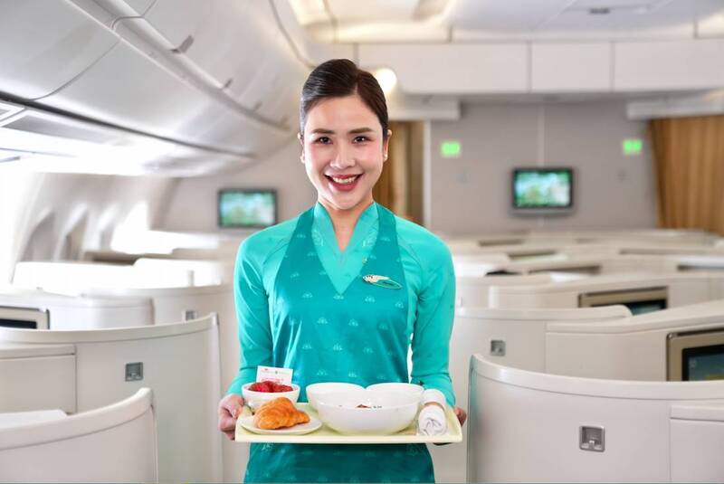 Vietnam Airlines đưa hương vị mùa hè Việt Nam lên bầu trời thế giới - 1