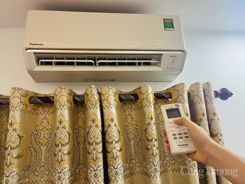 Tiết kiệm điện từ những thói quen nhỏ hằng ngày góp phần giảm áp lực cho hệ thống điện quốc gia. Ảnh: P.C