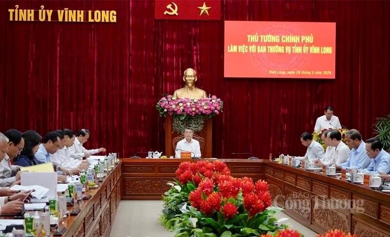 Thủ tướng Chính phủ Lê Minh Hưng chủ trì cuộc làm việc với Ban Thường vụ Tỉnh ủy Vĩnh Long.