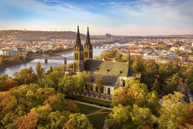 Praha được biết đến là “Thành phố Vàng” với kiến trúc Gothic và Baroque đặc trưng.