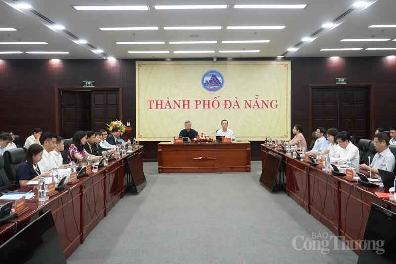 Hội nghị Kế hoạch phối hợp, triển khai thí điểm hỗ trợ cửa hàng, hộ kinh doanh bán buôn, bán lẻ chuyển đổi số trên địa bàn TP. Đà Nẵng.