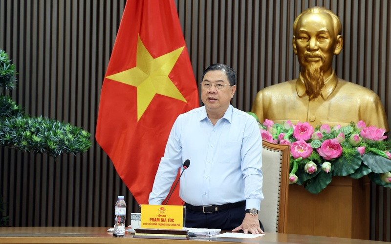 Phó Thủ tướng Thường trực Chính phủ Phạm Gia Túc chủ trì cuộc họp nghe báo cáo về tình hình triển khai và giải pháp thực hiện Điều chỉnh Quy hoạch phát triển điện lực quốc gia thời kỳ 2021-2030 - Ảnh: VGP/Phương Nguyên