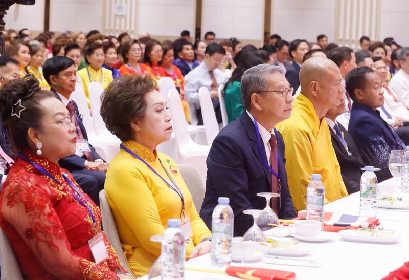 Đại diện cộng đồng người Việt Nam tại Thái Lan tham dư cuộc gặp Tổng Bí thư, Chủ tịch nước Tô Lâm và Phu nhân. Ảnh: Thống Nhất/TTXVN