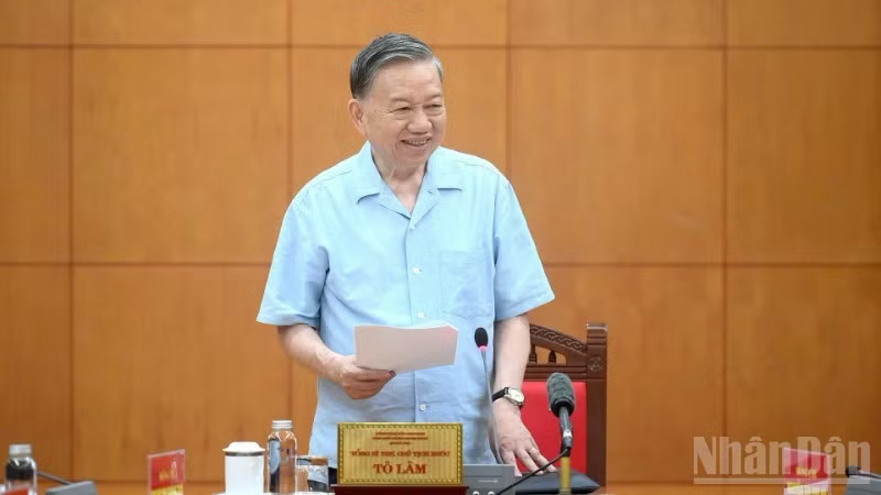 Tổng Bí thư, Chủ tịch nước Tô Lâm chủ trì buổi làm việc với một số cơ quan về đánh giá nguồn lực phát triển đất nước. Ảnh: Đăng Khoa