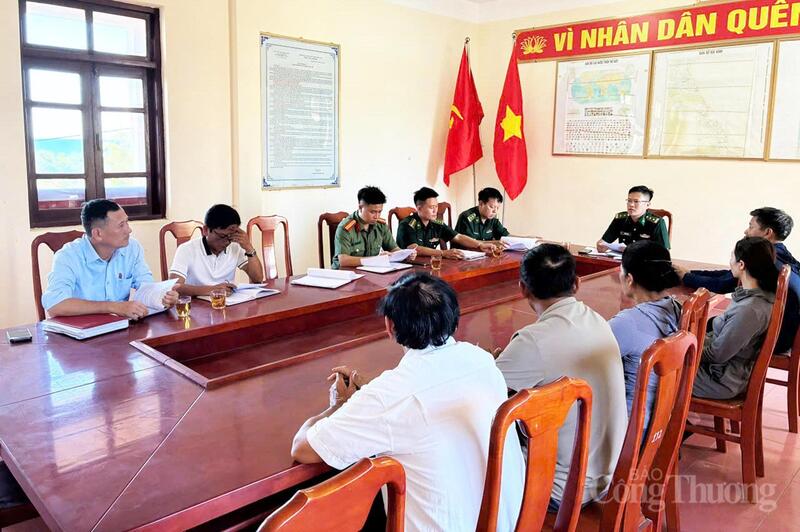 Tại buổi làm việc, chủ tàu và thuyền trưởng của 2 tàu cá đã thừa nhận do chủ quan, không thường xuyên kiểm tra thiết bị giám sát