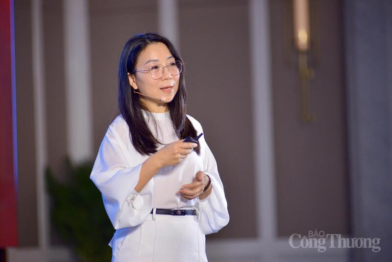 Bà Phạm Thị Thanh Vân, Phó Giám đốc Viettel Customer Service. Ảnh: P.H