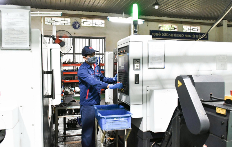 FOMECO có đội ngũ gần 1.000 cán bộ, nhân viên có trình độ từ trung cấp đến thạc sỹ