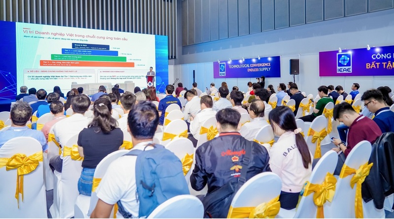 Diễn đàn “Kết nối Chuỗi cung ứng Điện tử Thông minh 2026” đã thu hút sự quan tâm lớn của cộng đồng doanh nghiệp công nghệ, điện tử và công nghiệp hỗ trợ.