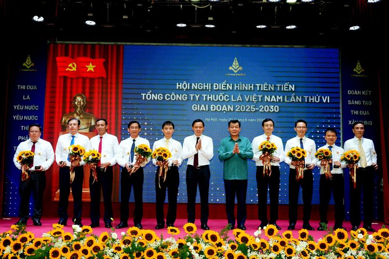 Các tập thể, cá nhân điển hình tiên tiến trong phong trào thi đua giai đoạn 2020 – 2025 tại Vinataba